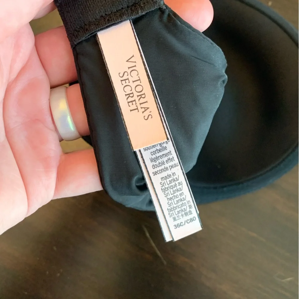 Victoria’s Secret Lightly Lined Underwire T-shirt Demi Bra